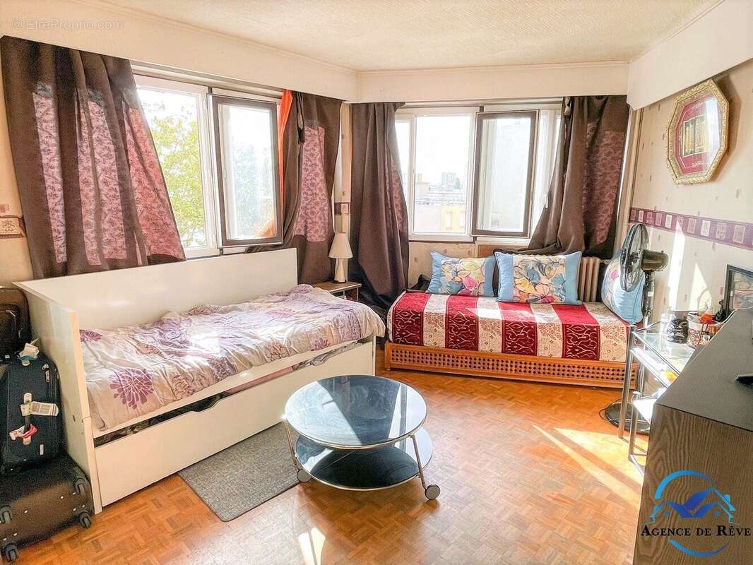 Appartement à ROMAINVILLE