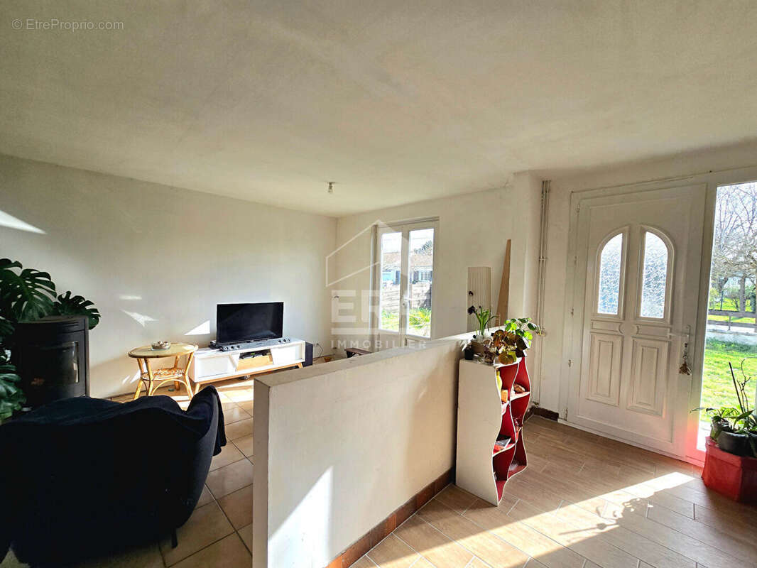 Maison à LA MONTAGNE