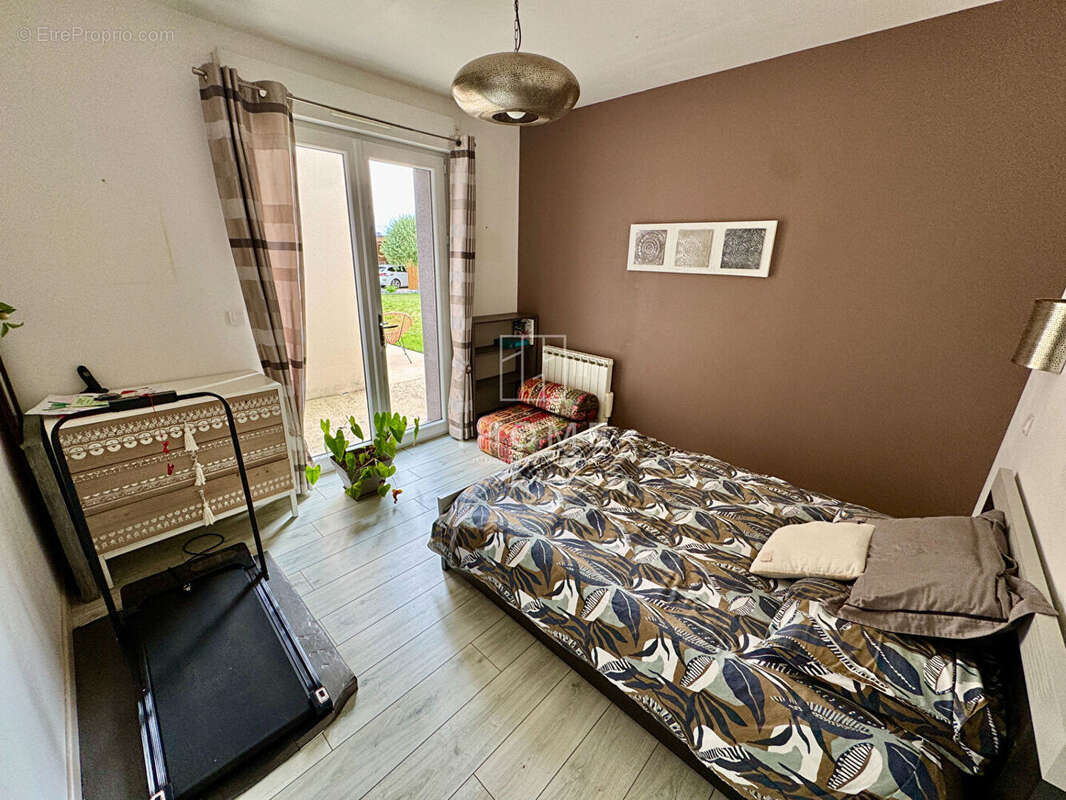 Maison à ROEZE-SUR-SARTHE