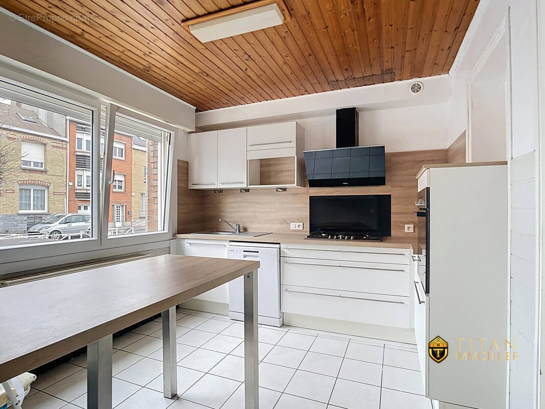 Maison à COUDEKERQUE-BRANCHE