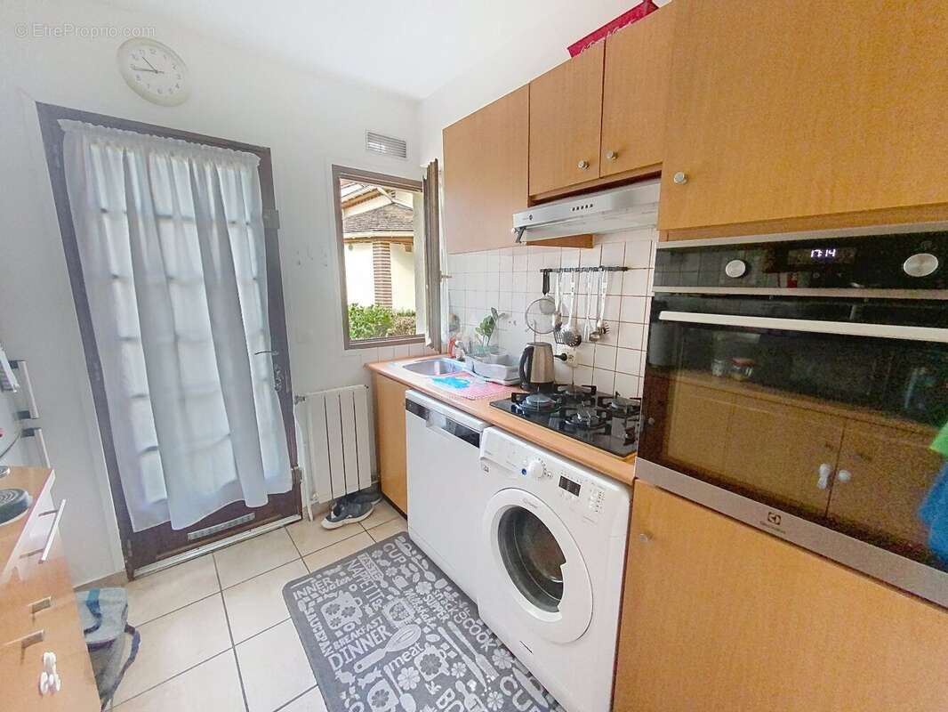 Appartement 50 m² à Saint-Maur-Des-Fosses  - photo 5