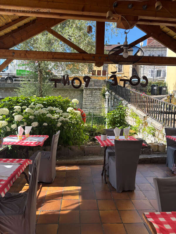 Fonds de commerce Restaurant Pontarlier 97 m2 - photo 2