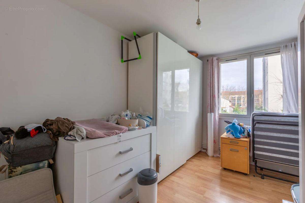 Appartement à VAULX-EN-VELIN