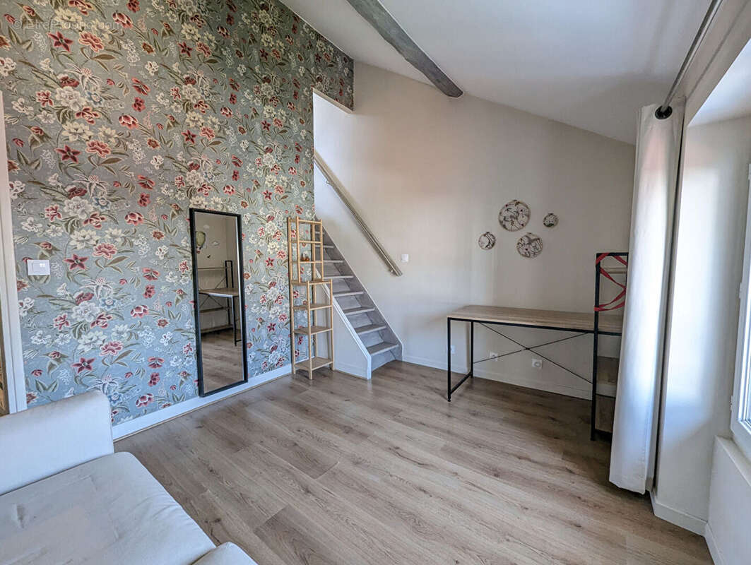Appartement à FONTENAY-SOUS-BOIS