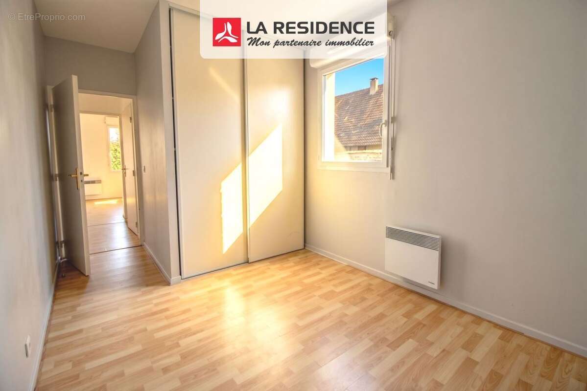 Appartement à VERNEUIL-SUR-SEINE