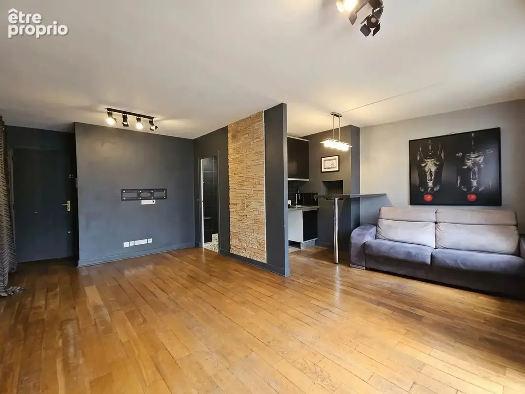 Grand Studio Canal Saint-Martin - photo 3
