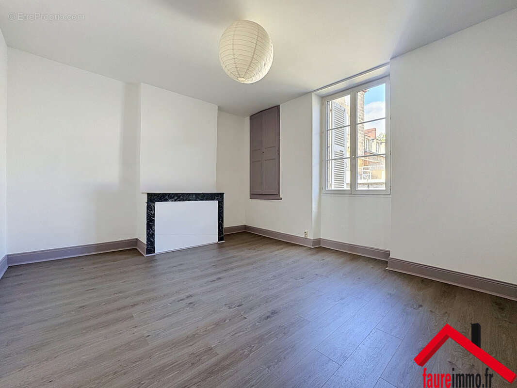 Appartement hyper centre brive-la-gaillarde - photo 6