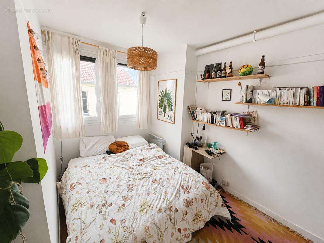 Appartement à PARIS-20E