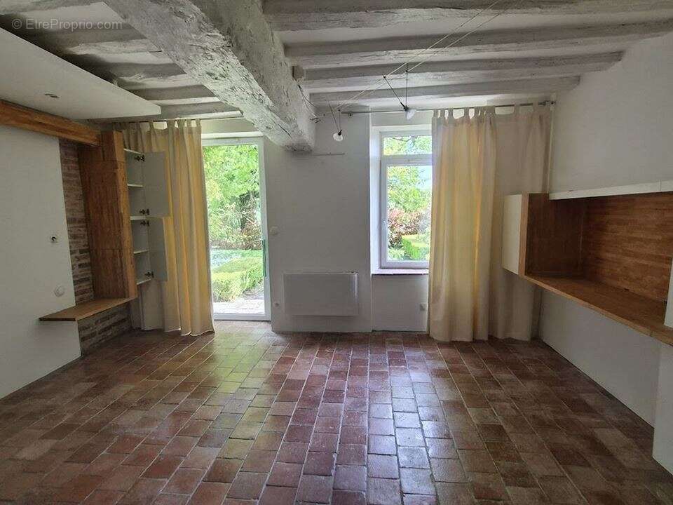 Maison à CHAPELON