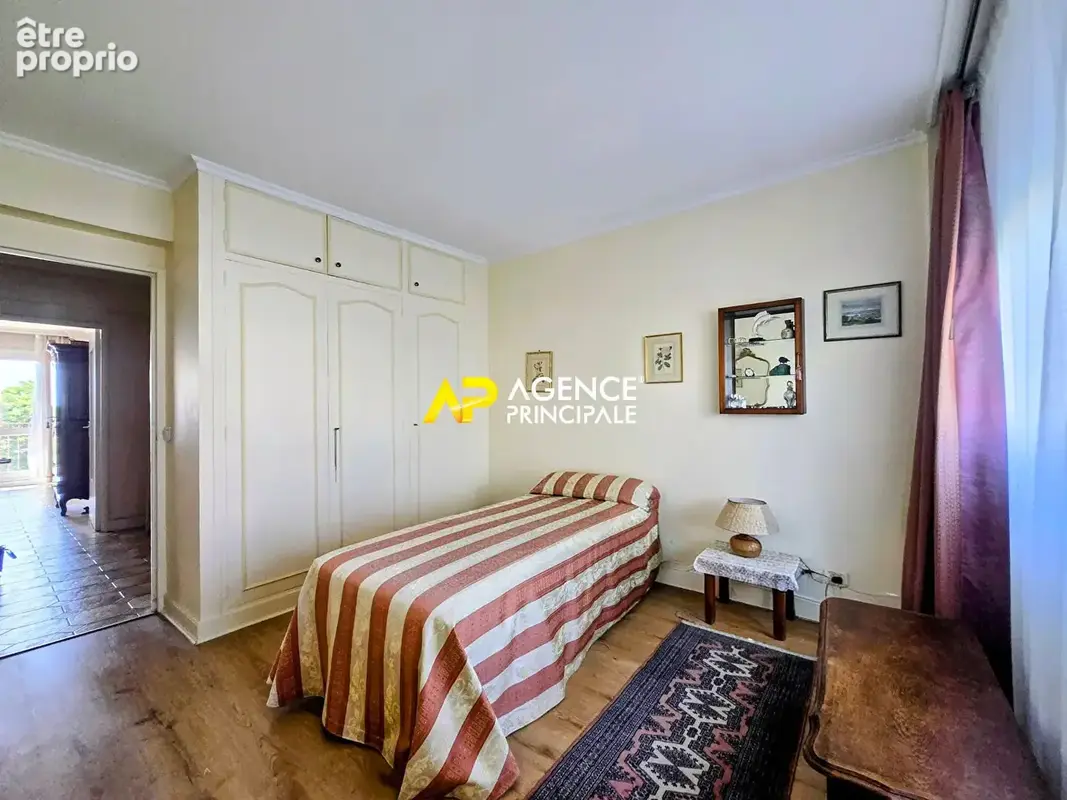 Appartement 4 pièces avec balcon, caves et parking à 12 minutes de la gare du centre ville - photo 5