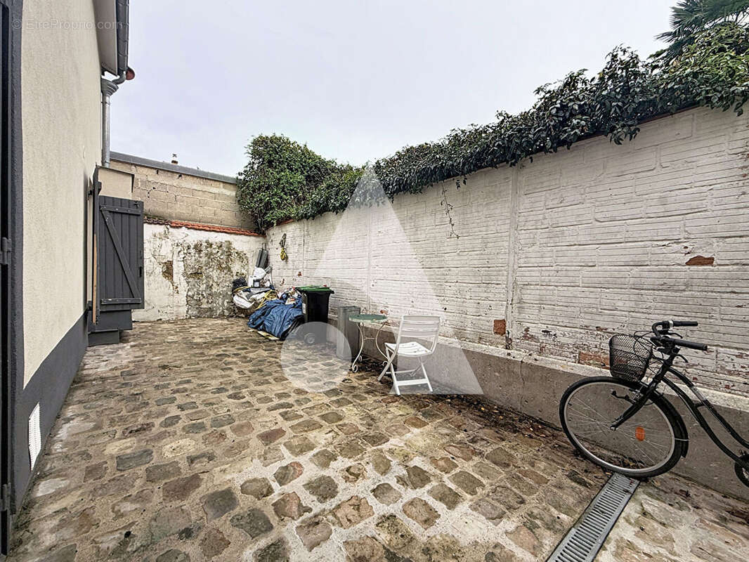 Appartement à RUEIL-MALMAISON