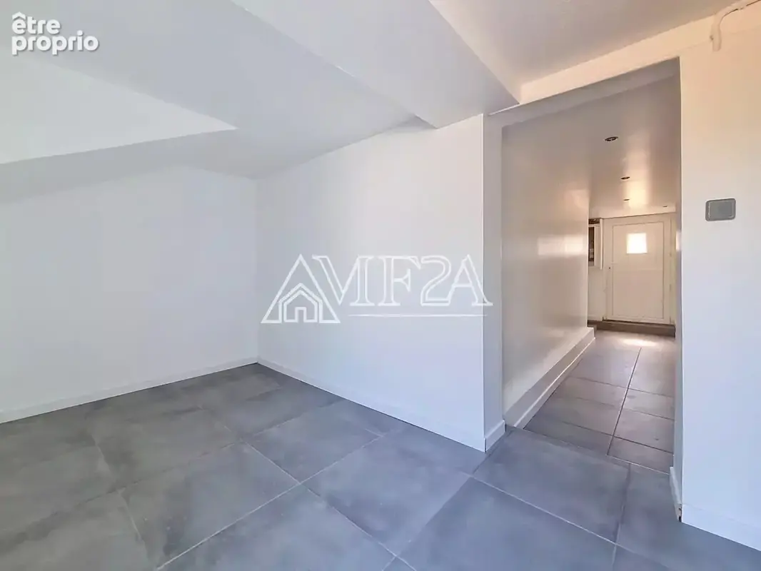 # exclusivité mf2a – maison rénovée avec jardin - photo 11