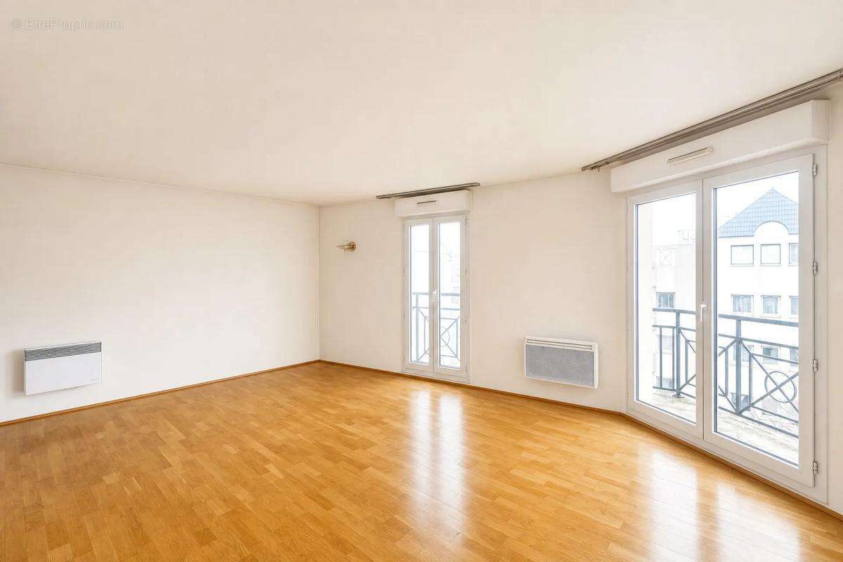 Appartement à BONDY