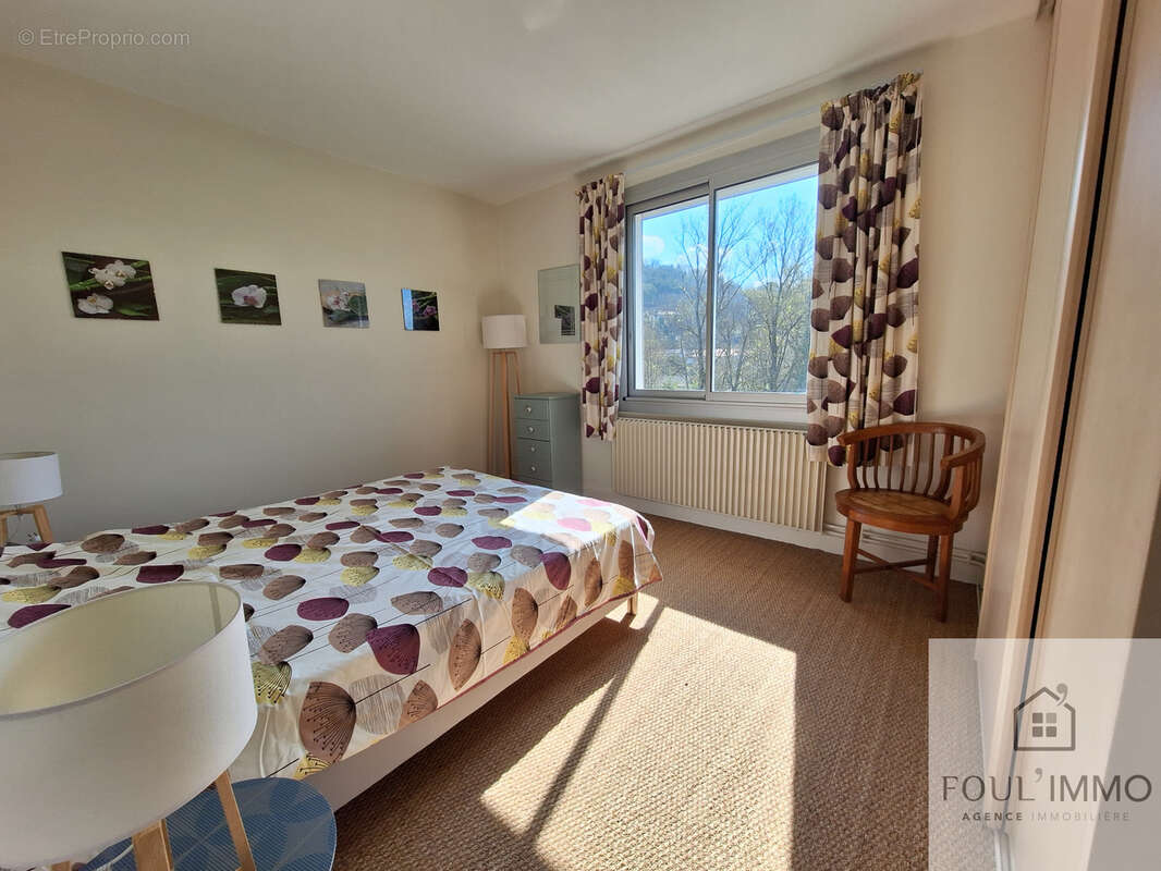 FOULAYRONNES Maison d'architecte quartier résidentiel avec 5 chambres, jardin et piscine - photo 7