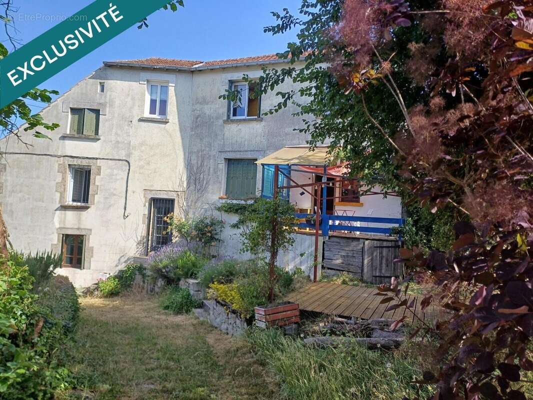 Photo 7 - Maison à CHENERAILLES