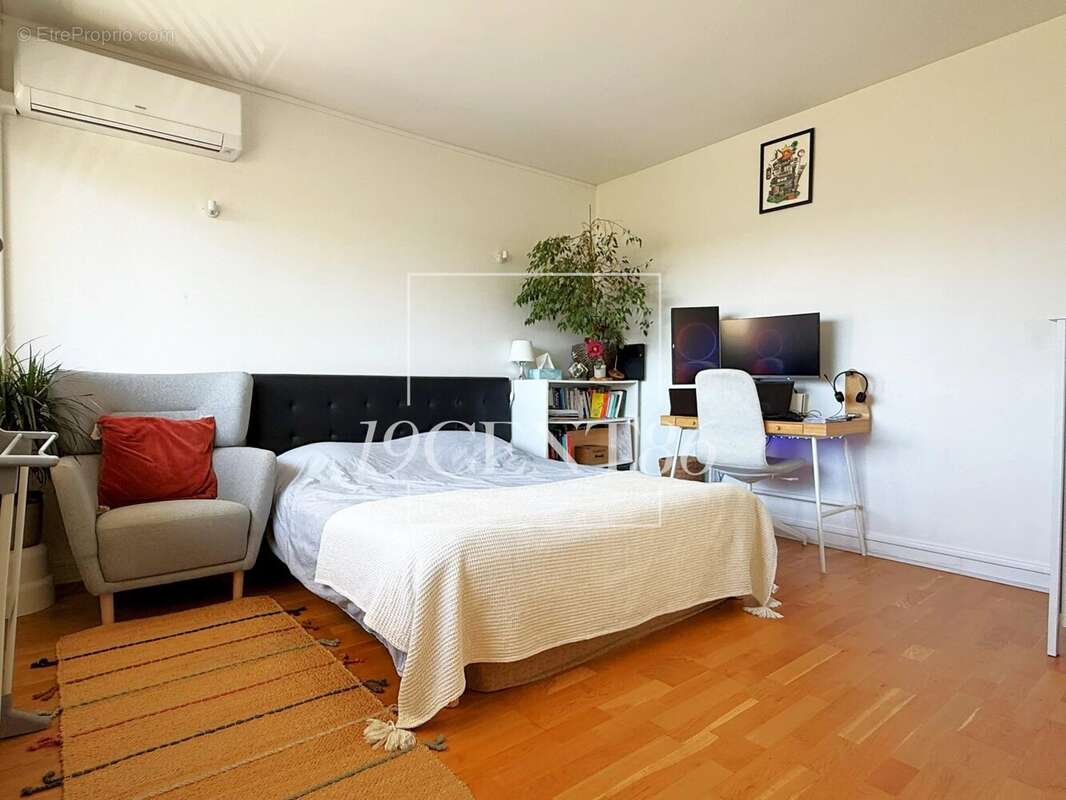 Appartement à LYON-8E