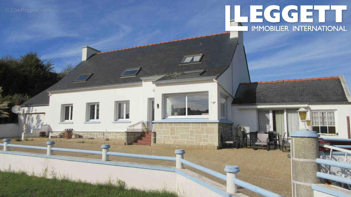 Maison à CLEDEN-CAP-SIZUN