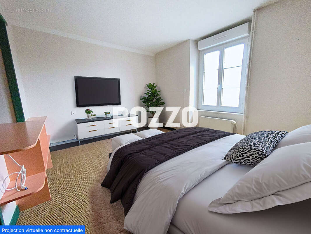 Maison à SAINT-HILAIRE-DU-HARCOUET