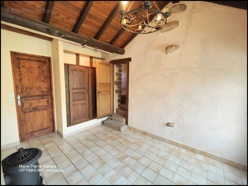 Maison familiale + dépendances à Saint Eloi en Creuse - photo 38