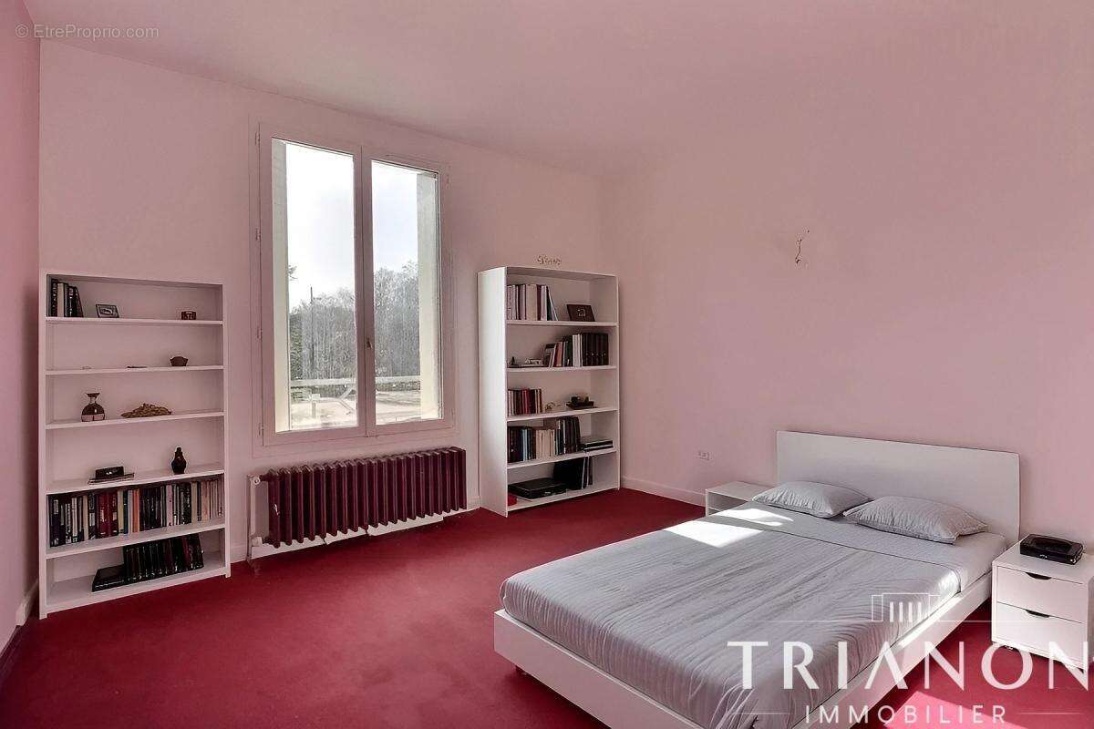 Appartement à L'ETANG-LA-VILLE