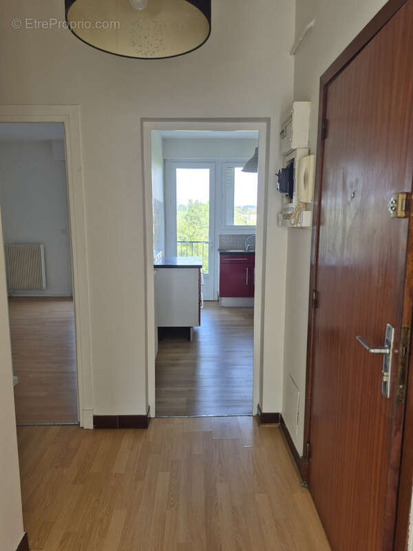 A Auch, à vendre appartement T3 avec balcons et garage - photo 13