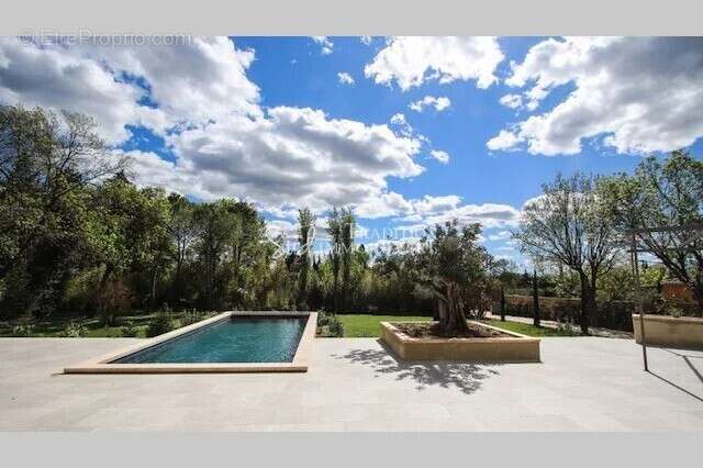 Maison à MAUSSANE-LES-ALPILLES