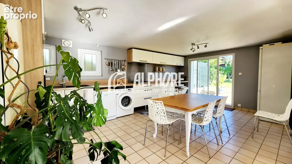 Maison  - Savenay - 6 pièces  - 166 m2 - photo 2