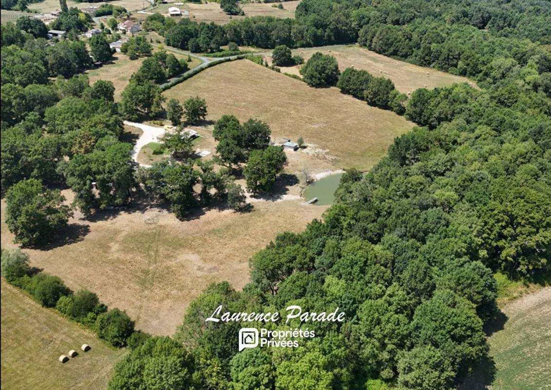 Propriété de charme avec gîte indépendant sur plus de 6 hectares clôturés - photo 3
