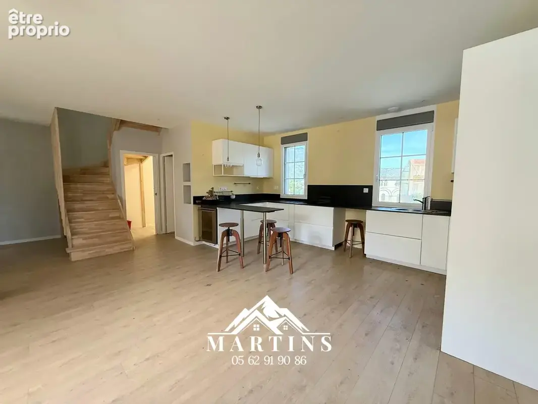 EXCLUSIVITE - ARGELES-GAZOST - Appartement duplex rénové de type 3 + terrasse + parking + cellier. - photo 15