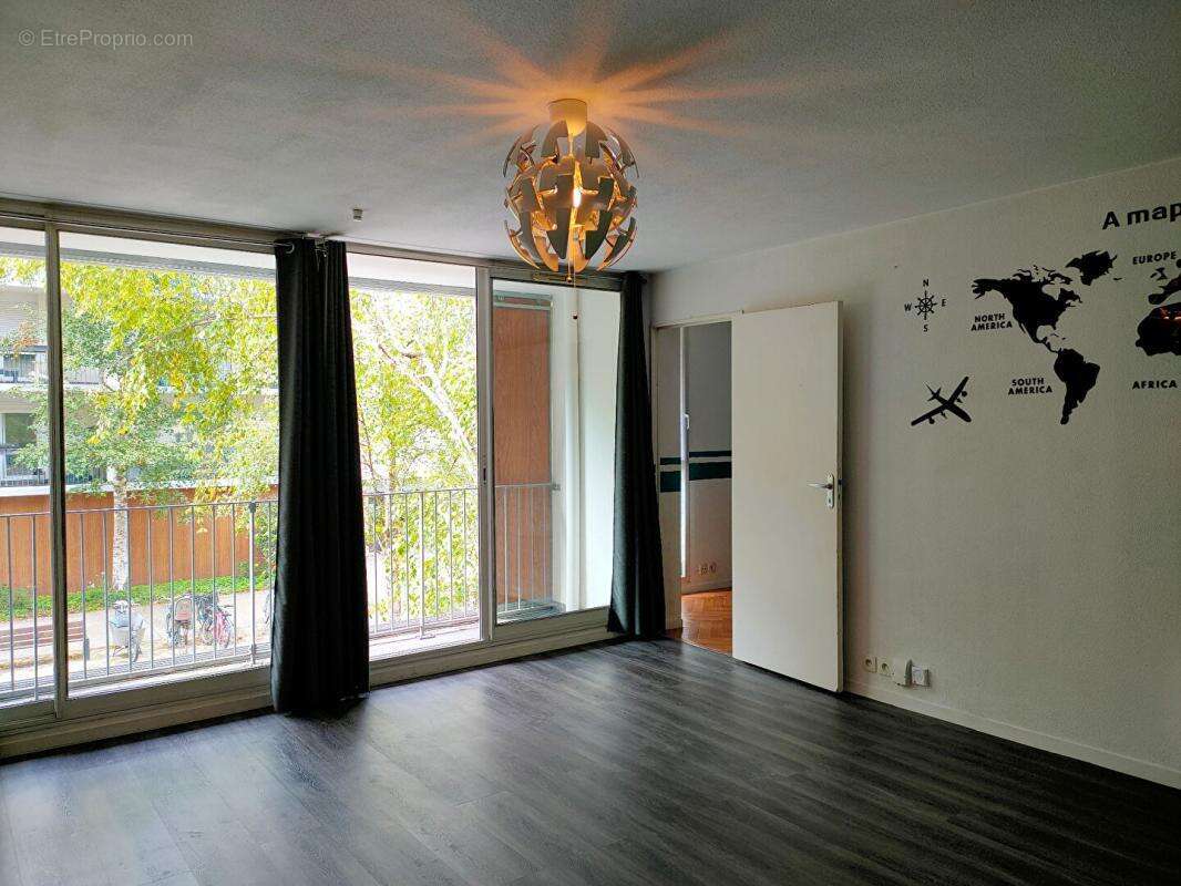 Appartement à BORDEAUX