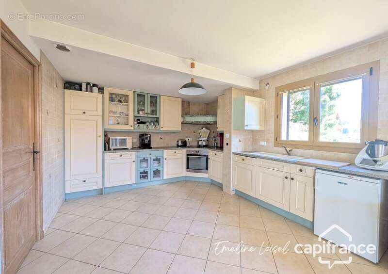 Maison familiale de 171 m² - 5 Chambres - Vue panoramique - AUTRANS MEAUDRE EN VERCORS (38112) - photo 2