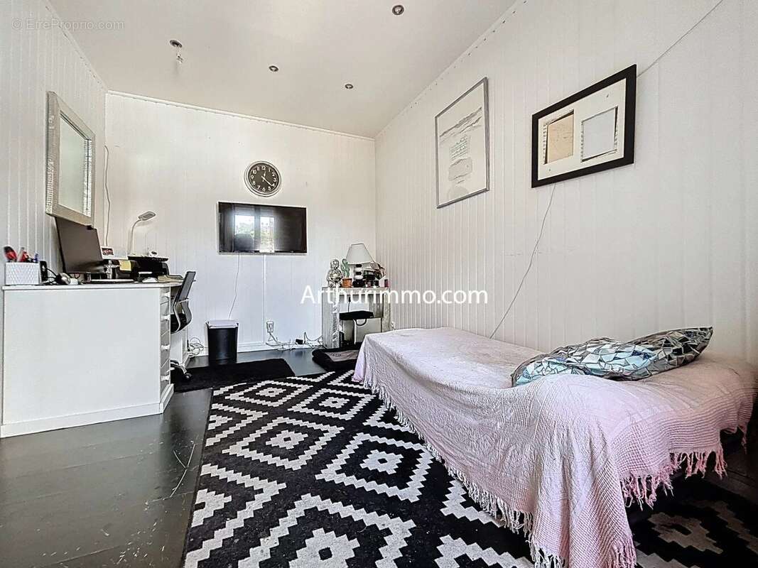 Maison à LIMEIL-BREVANNES