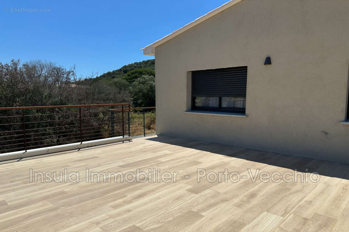 Maison 263 m² à Porto-Vecchio  - photo 6