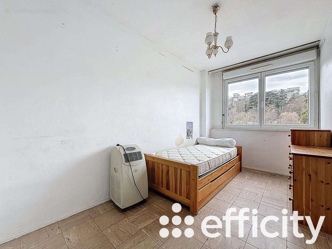 Appartement à LYON-9E