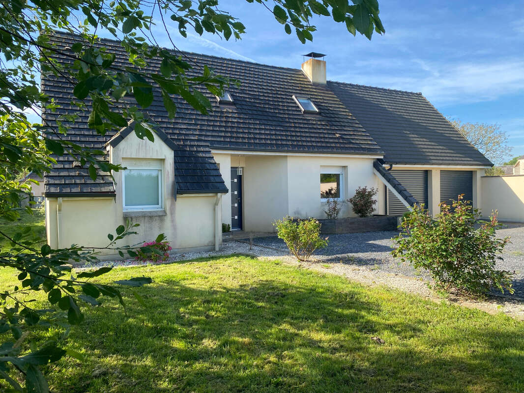 Maison à POIX-DE-PICARDIE