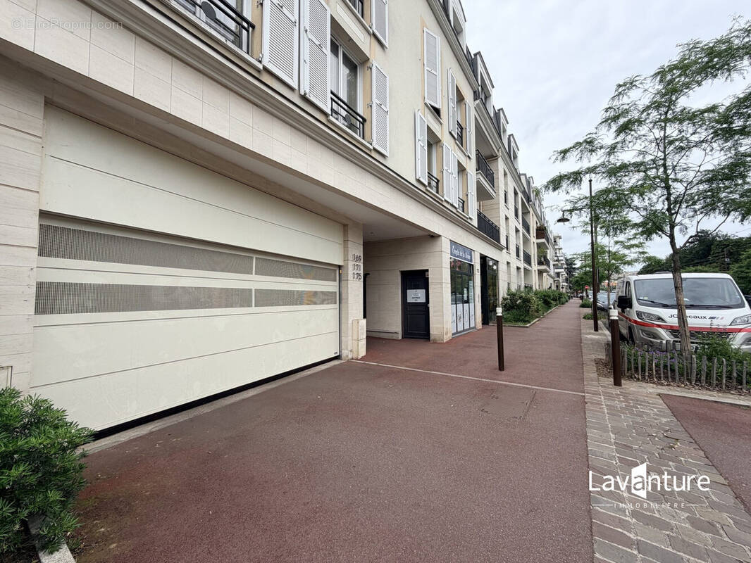 Parking à CHATENAY-MALABRY