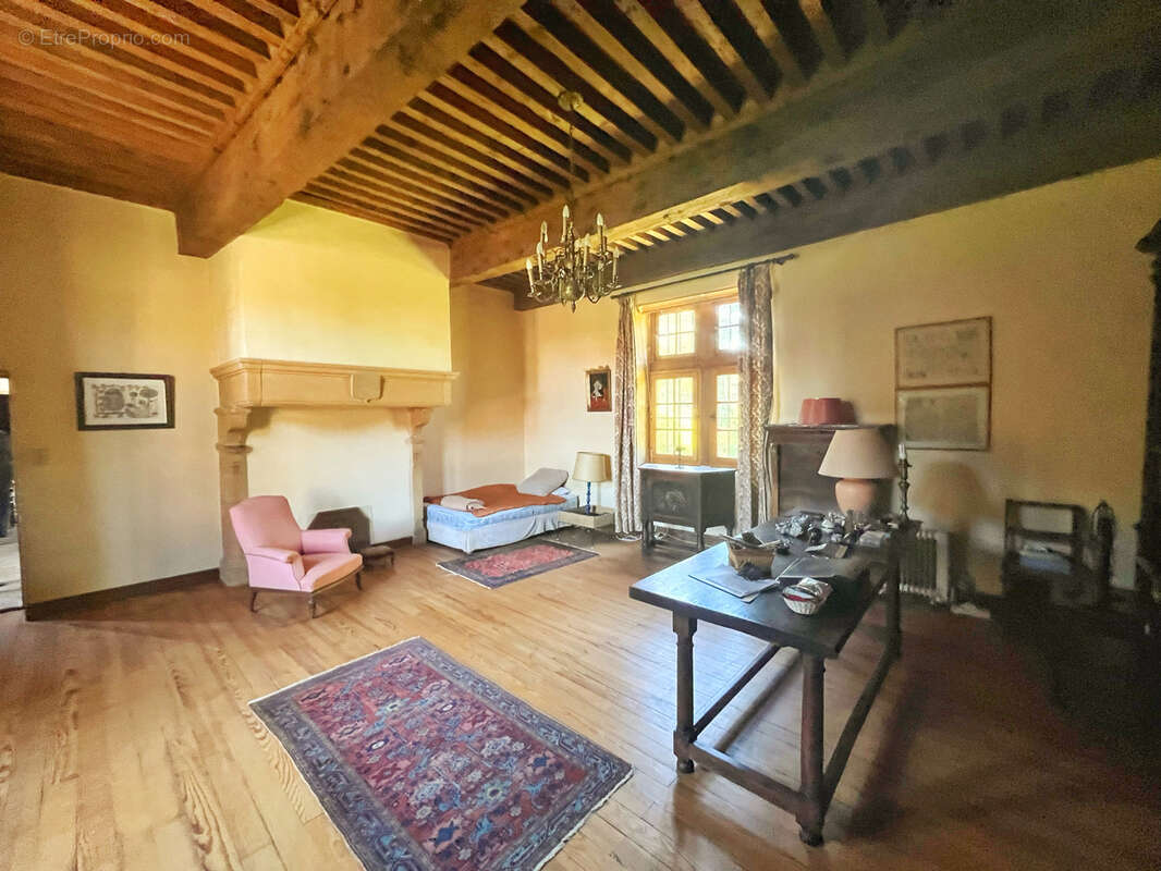 Maison à MORANCE