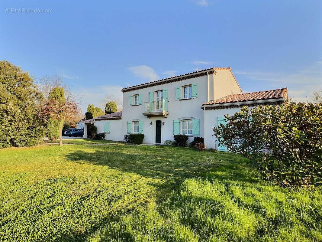 Maison à LAVAUR