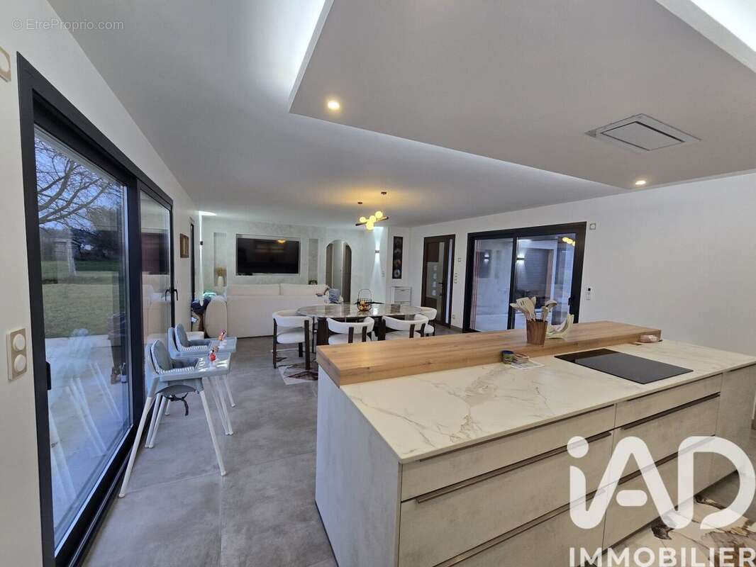 Photo 3 - Maison à DOLLON