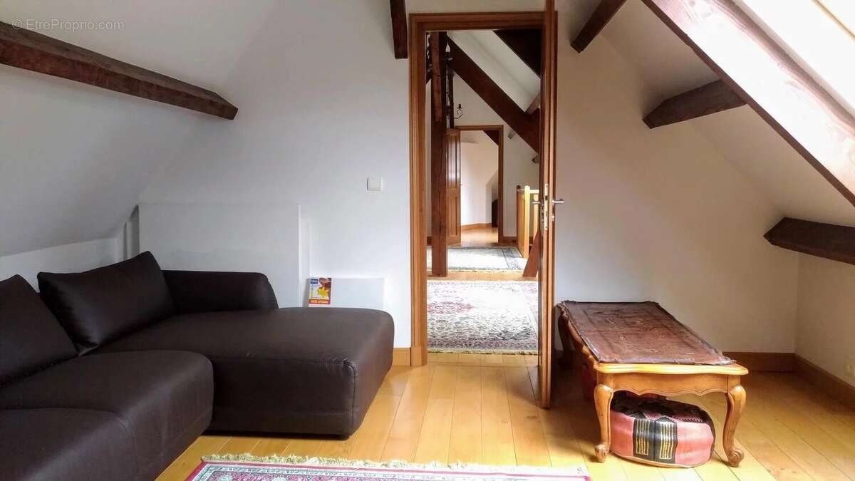 Maison à LES LOGES-EN-JOSAS