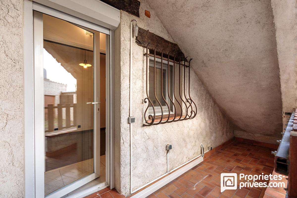Superbe appartement rénové de plain-pied au coeur du village de Peymeinade - photo 9