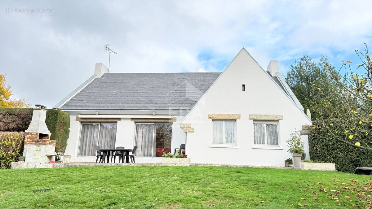 Maison à SAINT-BERTHEVIN