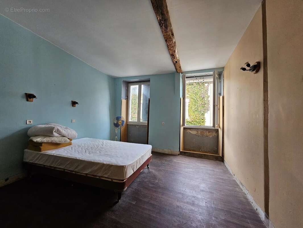 Maison à SAINT-CLAUD