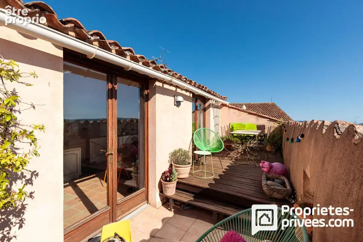 Maison de village avec terrasse et vue dégagée - photo 3