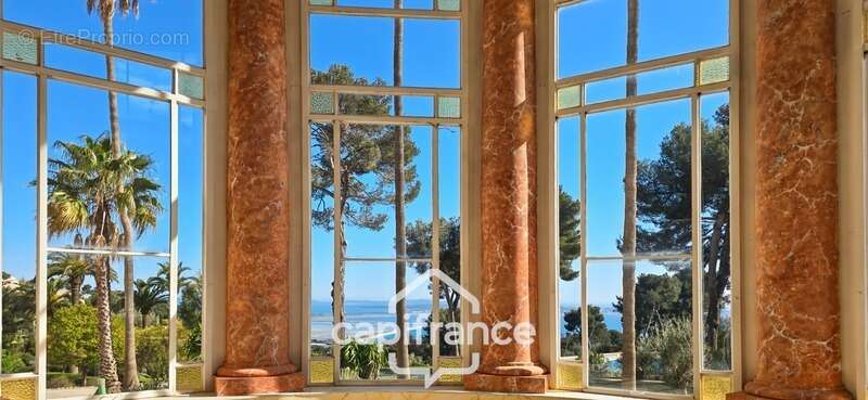 Appartement à HYERES