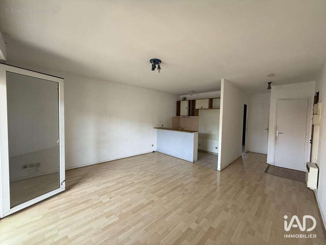 Photo 3 - Appartement à LES PAVILLONS-SOUS-BOIS