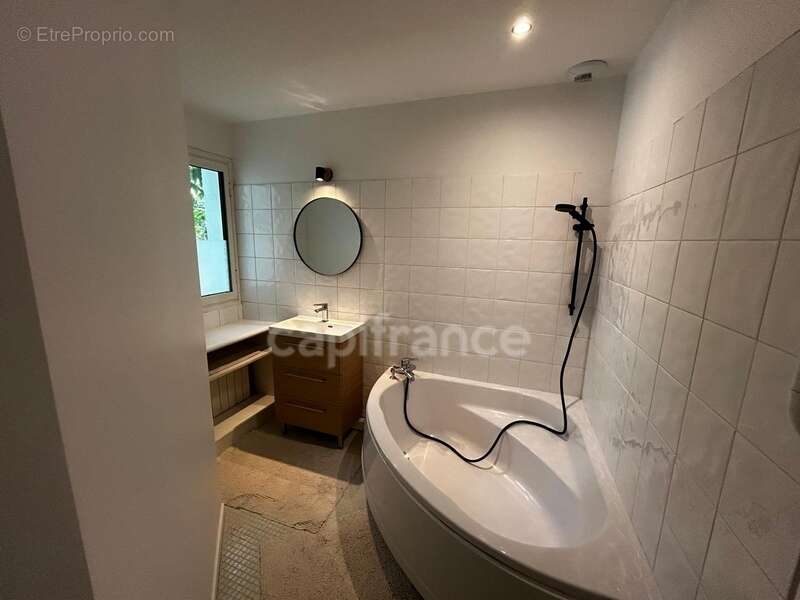 Maison à vendre 5 pièces parc Bordelais  BORDEAUX (33) - photo 9