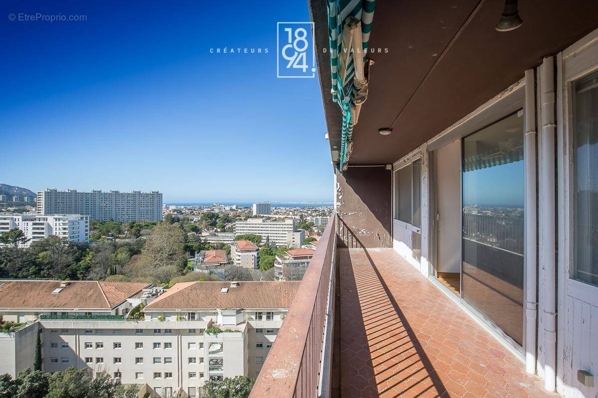 Appartement à MARSEILLE-9E