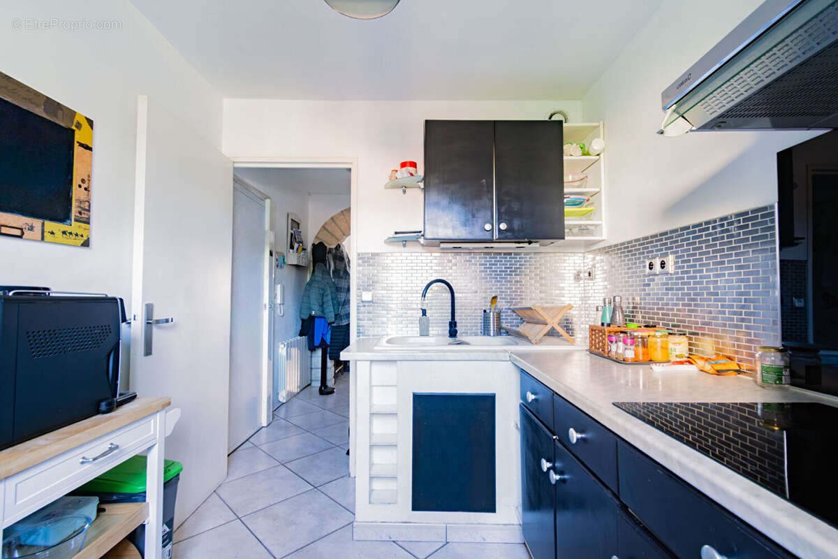 Appartement à MARSEILLE-13E