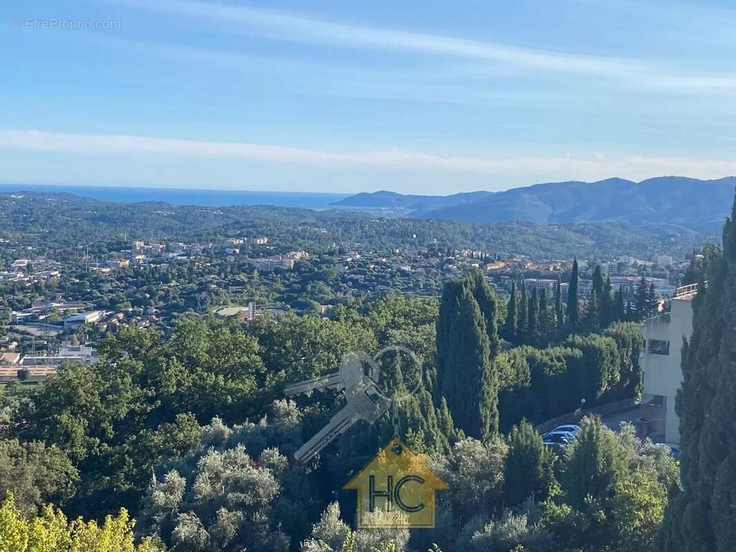 Appartement à GRASSE